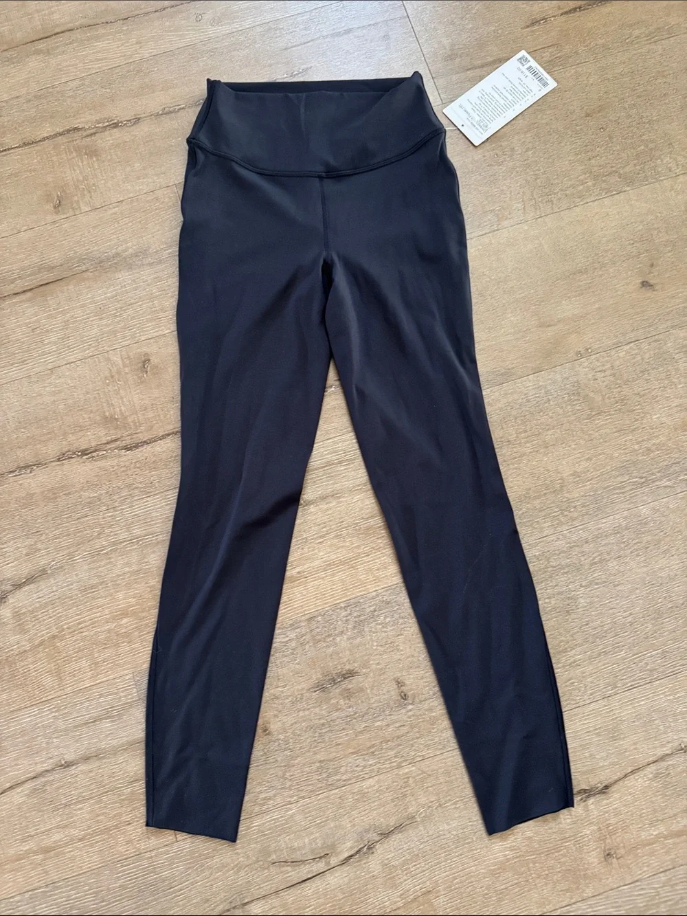 lululemon unrestricted power HR tight 25“